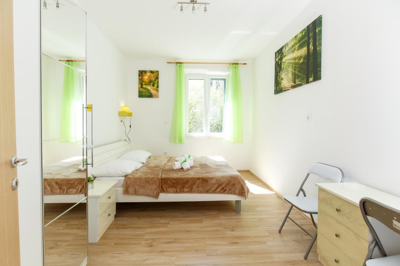 Apartment Green Forest Сплит Экстерьер фото