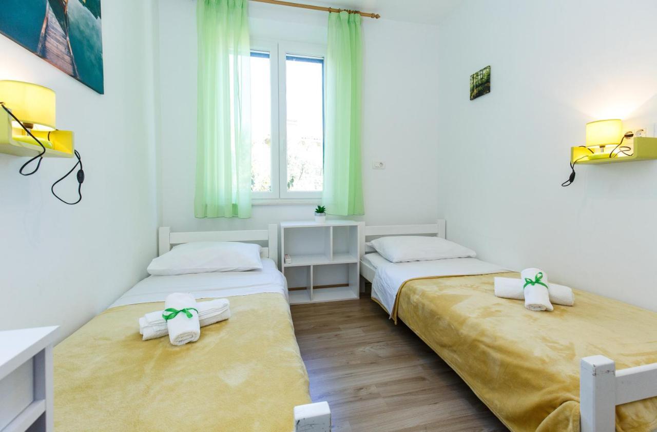 Apartment Green Forest Сплит Экстерьер фото